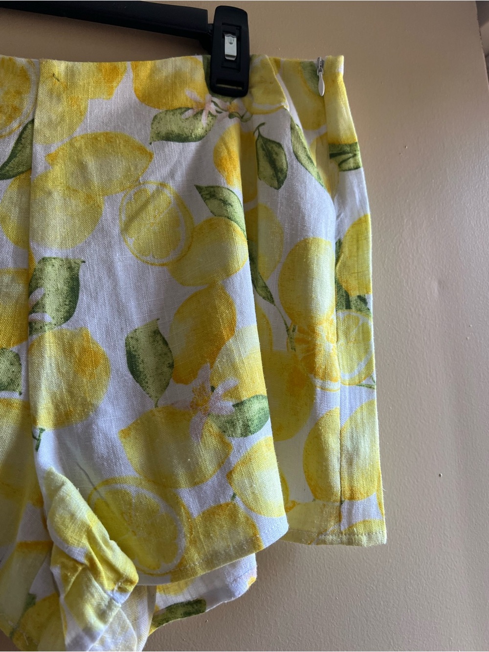 HYFVE Linen Blend Lemon Print Vest & Short Set NIP - Picture 9 of 11